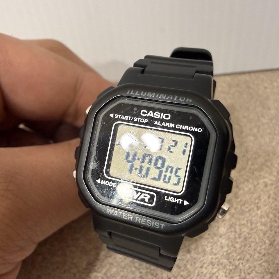 Casio LA-20WH Illuminator Digital Watch 3284 Water Resistant Black ...