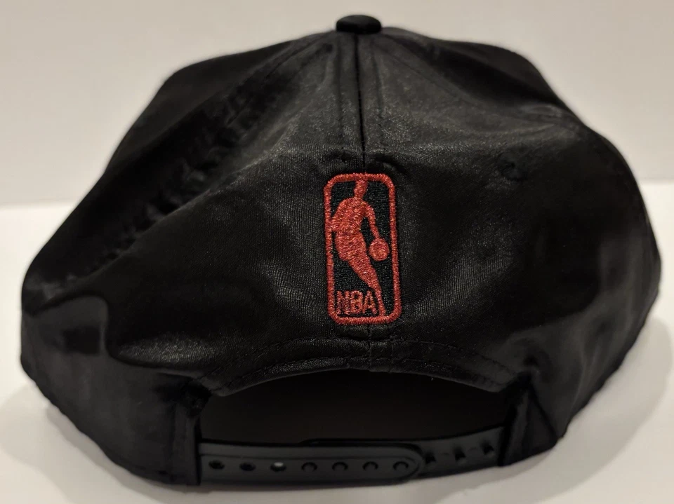 Chapéu Snapback 2018-19 Cleveland Cavaliers autografado/assinado limitado 3 sigs! - Imagem 4 de 4