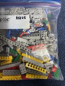 LEGO STAR WARS UCS 10225 R2-D2 100% Complete 