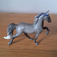 Breyer Dapple Grey TWH (2009-2011) 1:32 Scale Model Horse. Body Condition.