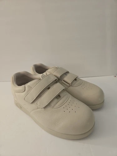 Chaussures confort Supremes by Soft Spots beige double sangle femme pointure 8,5WW