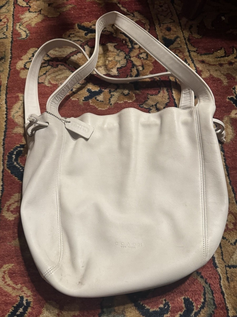 vintage coach old ✨ ivory White bag Vintage coach ivory cream - Gem