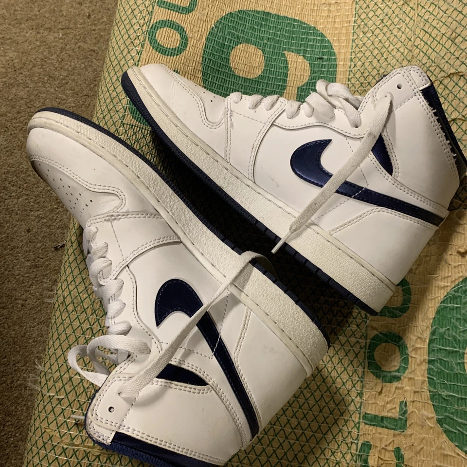 Nike Air Jordan 1 High, photo 4 of 5