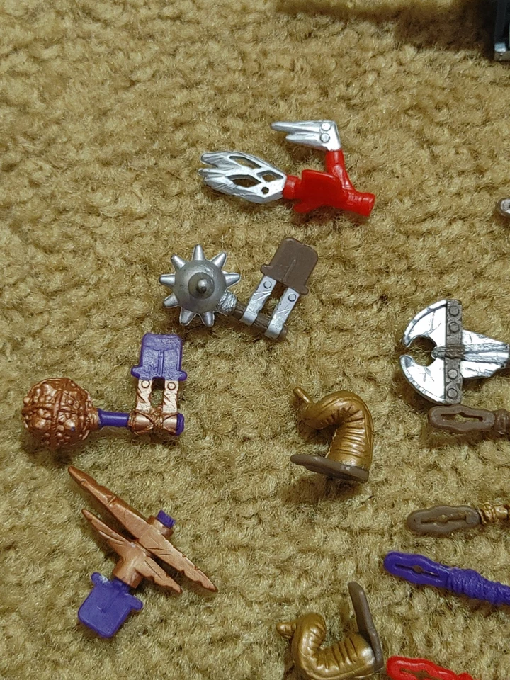 Lote de piezas Mattel Hot Wheels Road Wars 1994 sin coches lanzador armas  Foto 2 de 4