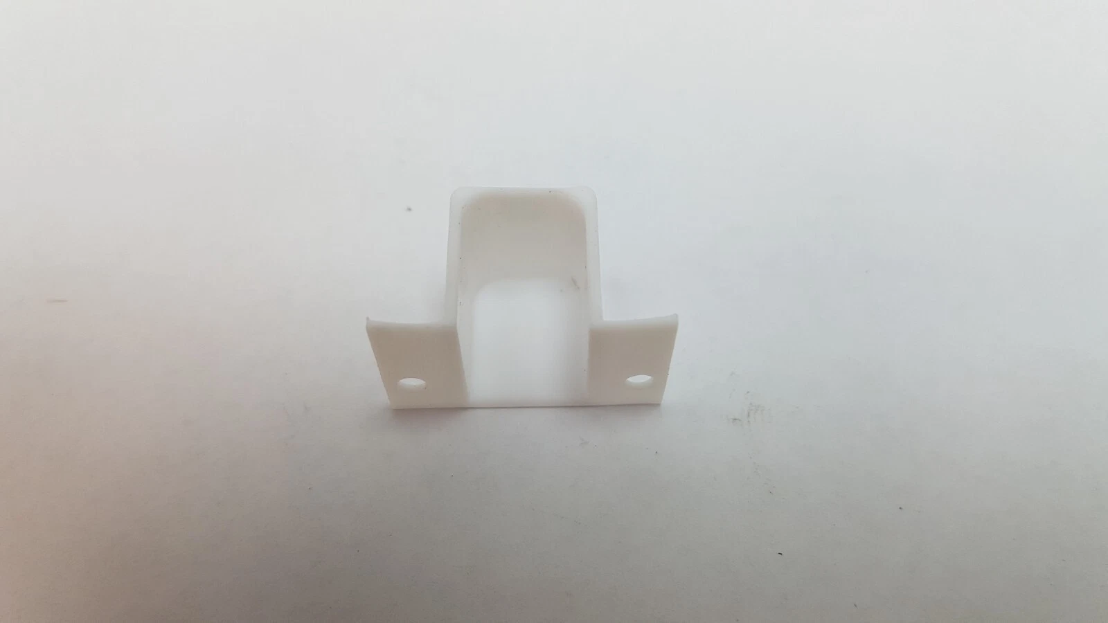 MM3736060 anode cover seen from the open side of the U-channel