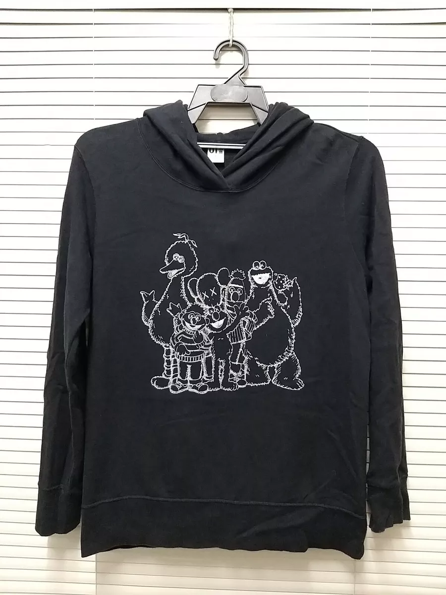 AUTHENTIC KAWS x UNIQLO x SESAME STREET PULLOVER  m(21#034;/25#034;) eBay