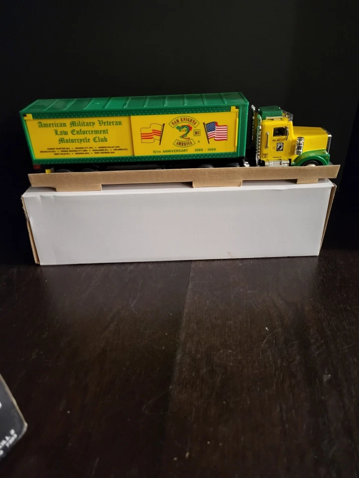 American Military Veteran Law Enforcement Club DIE CAST 1:64 Taylor Truck 1997 - Image 4 of 4