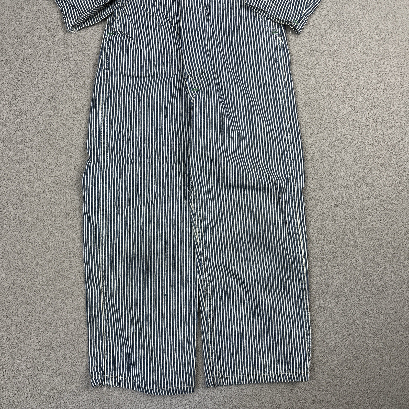 Picture 4 of 16
