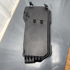 2008-2014 mercedes w204 c250 c300 left fuse sam relay box lid cover box oem