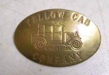 VINTAGE YELLOW CAB COMPANY RELIABLE & EFFICIENT BRASS Oval BADGE/ PIN
