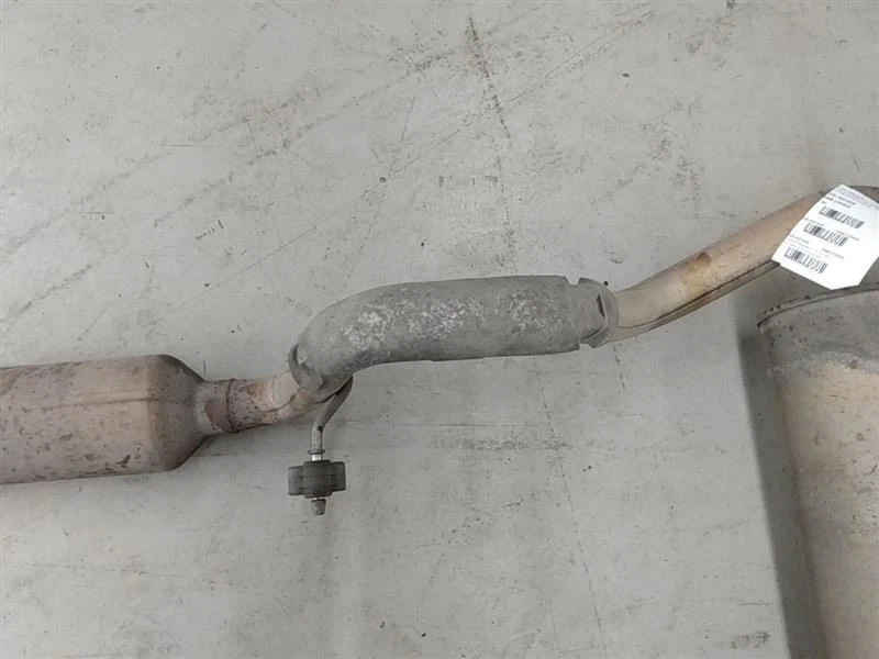 HUMMER H3 Complete After Catalyst Exhaust Muffler 2006 2007 2008 2009 2010 - Imagem 4 de 4