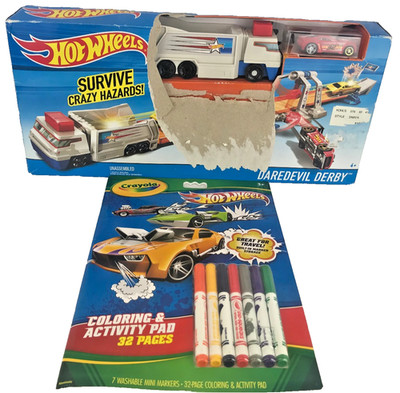 NEW IN BOX HOT WHEELS DAREDEVIL DERBY PLAYSET & HOTWHEELS COLORING BOOK
