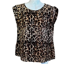 The Limited Women’s Blouse Sz S Leopard Print Cap Sleeve Pullover 100% Polyester