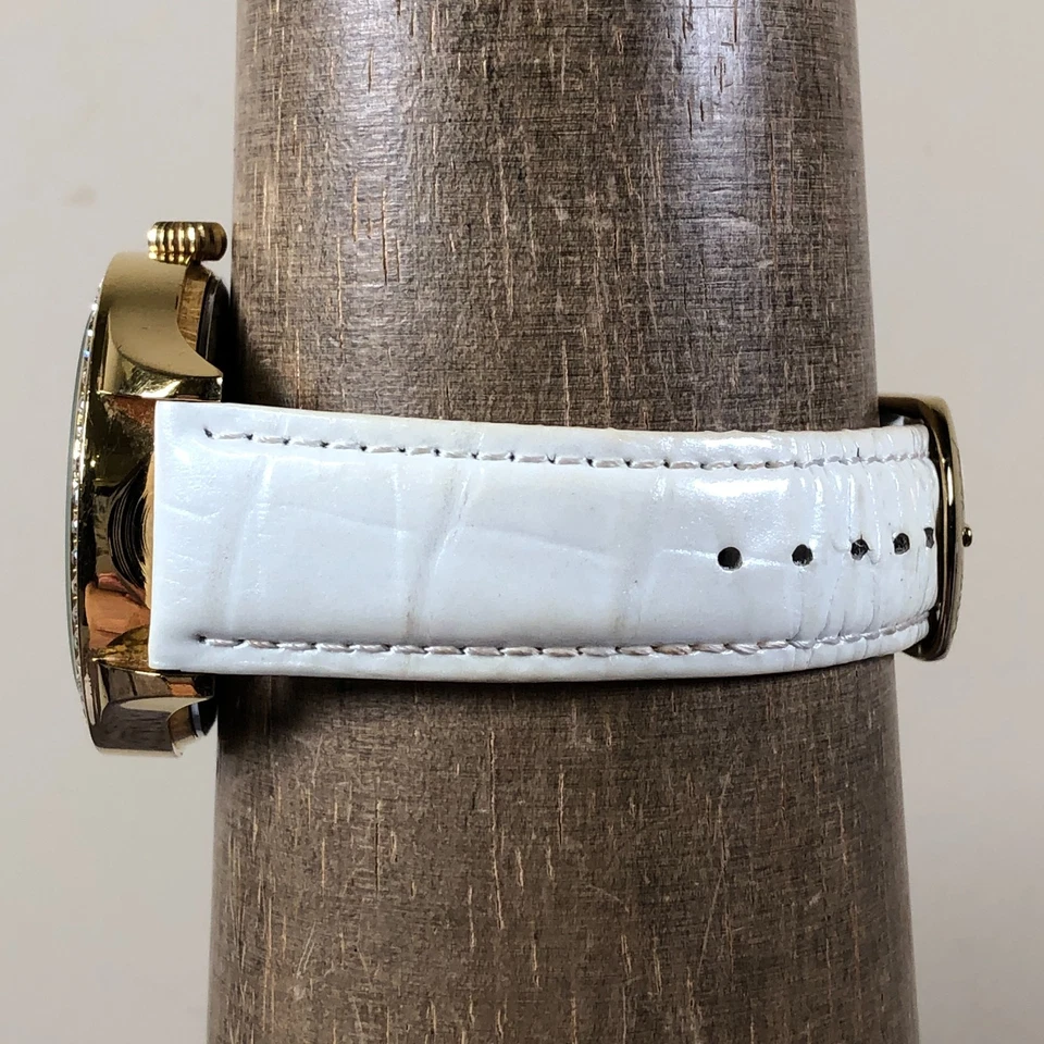 Reloj Betsey Johnson Mujer BJ00517-33 Pavé Cuero Piña Cuarzo 42mm 7 1/2" Foto 3 de 4