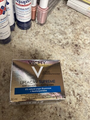 Vichy LiftActiv Supreme Face Moisturizer Cream - 1.69oz