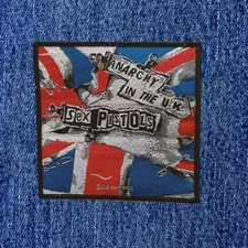 SEX PISTOLS - ANARCHY IN THE UK (NEW) SEW ON PATCH OFFICIAL BAND MERCHANDISE