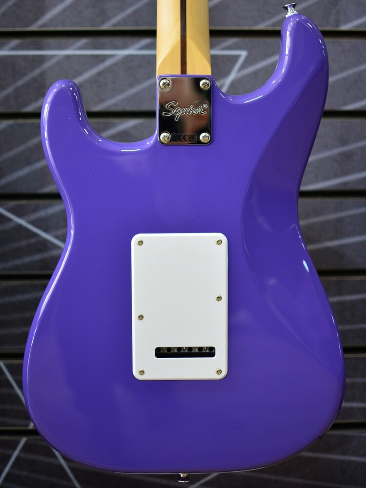 Fender Squier Sonic Stratocaster Ultraviolet Electric Guitar | eBay UK