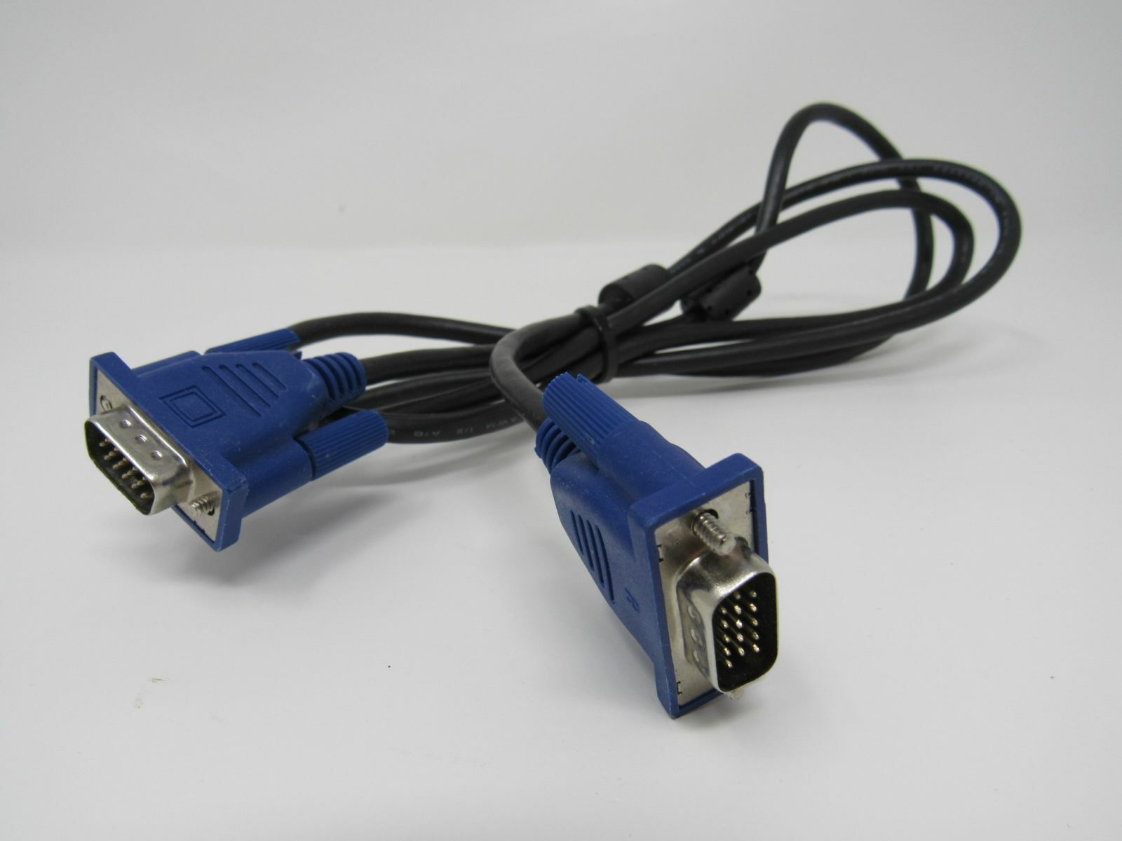 Standard VGA Computer Monitor Cable HD15 4.5ft Male