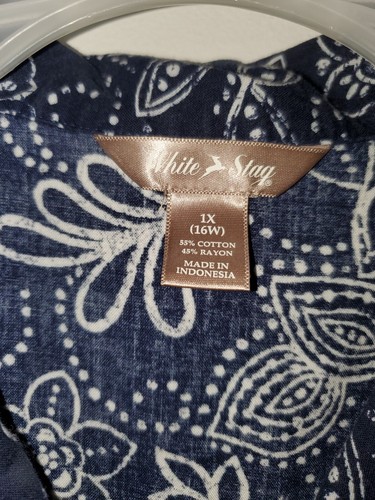 Top con bottoni bianco cervo blu/bianco nuovo senza etichette taglia 1x #354 - Foto 3 di 3