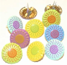 DAISY BRADS Flower Pastel Round Spring Floral Scrapbooking Card Making Stamping