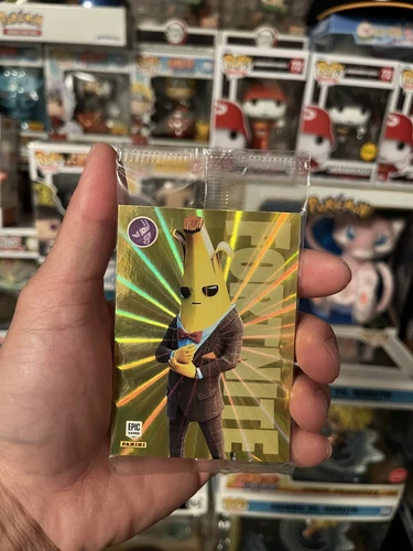 Fortnite Series 3 Agent Peely Epic Outfit #101 Holofoil 🇺🇸 USA PRINT HOLO