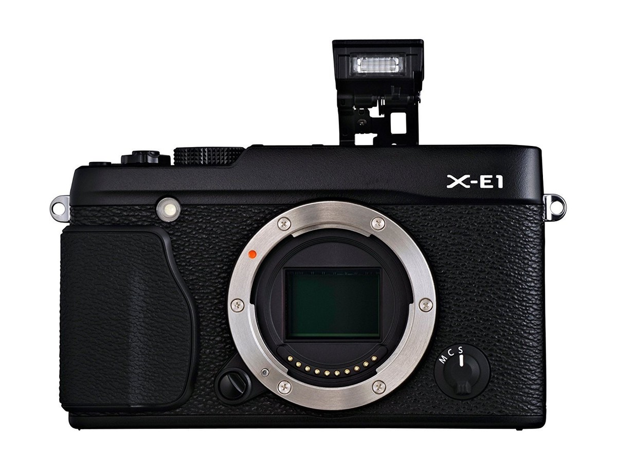 売切最終SALE‼︎ FUJIFILM X-E1 AFレンズセット オマケ付き Fujifilm X-E1 16.3 MP Compact System Digital Camera with 2.8-inch