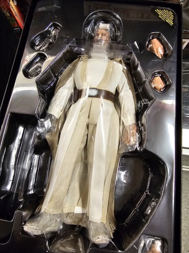 Hot Toys MMS390 1/6 STAR WARS LUKE SKYWALKER MOVIE MASTERPIECE figurine neuve - Photo 11/13