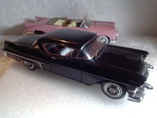 NEO SCALE MODELS/AMERICAN EXCELLENCE 1/43 Scale 1957  CADILLAC 62 COUPE DEVILLE 