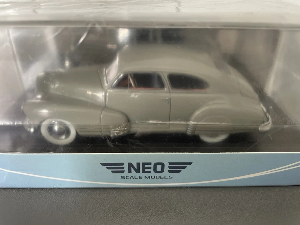NEO Scale Models 1:43 NEO45830 Chevrolet Fleetline Aerosedan Sealed - Very Rare - Image 2 of 4