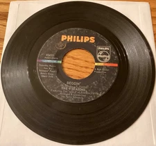 Frankie Valli & The 4 Seasons “Beggin’ / Dody” 7" 45 rpm, 40433