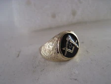 Masons masonic crest ring     size   12