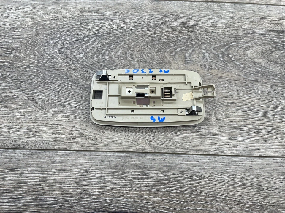 Toyota Camry 2003 domo superior luz interior lámpara de techo 81240-aa020 oe Foto 4 de 4