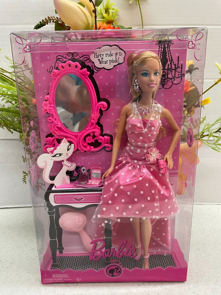 【美品レア】バービー Color Your World Pink Barbie 2008 Color Your World Pink Shopping Barbie Doll-New in Box