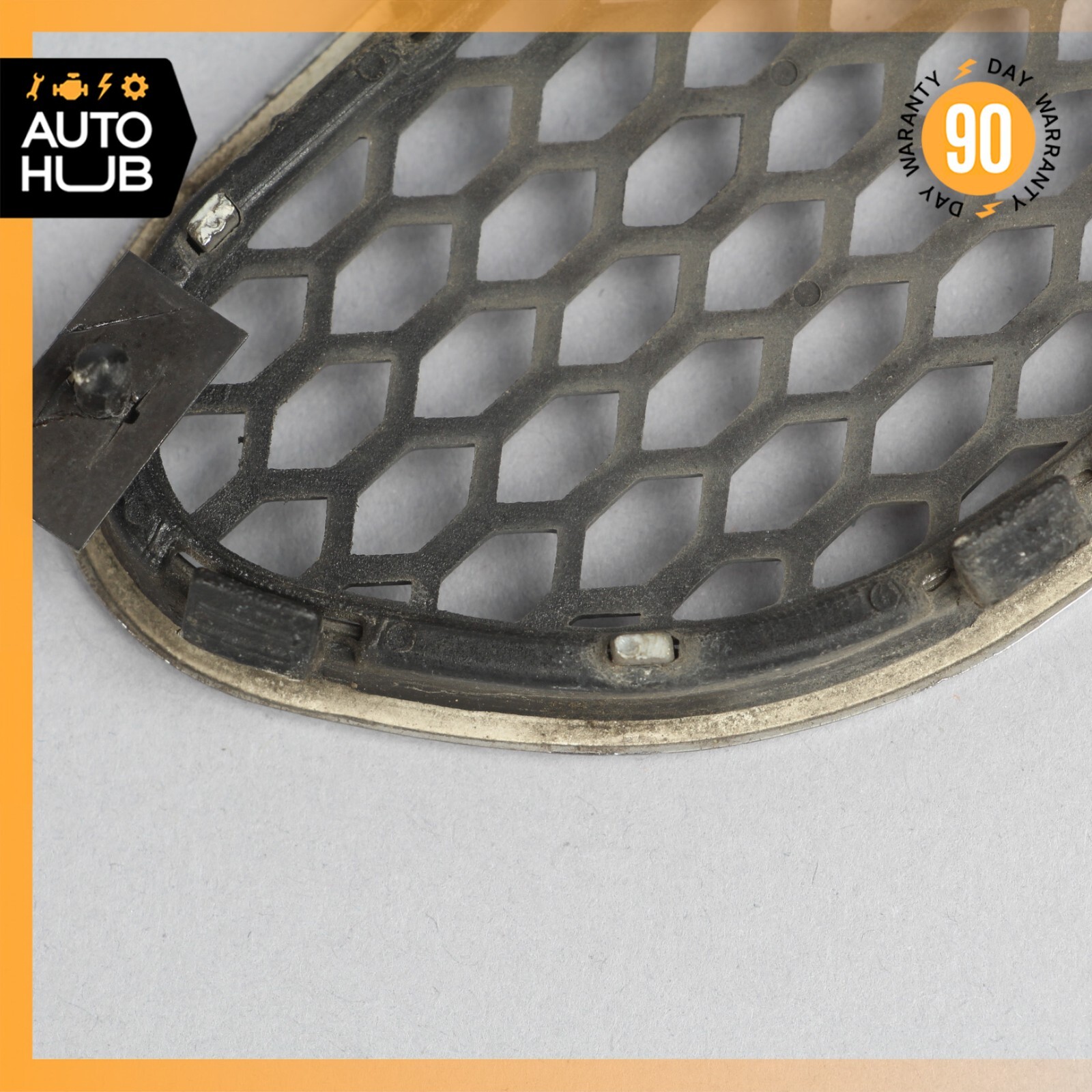 03-13 Maserati Quattroporte S M139 Fender Grill Grille Vent Right Side OEM