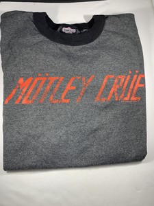cotton on motley crue