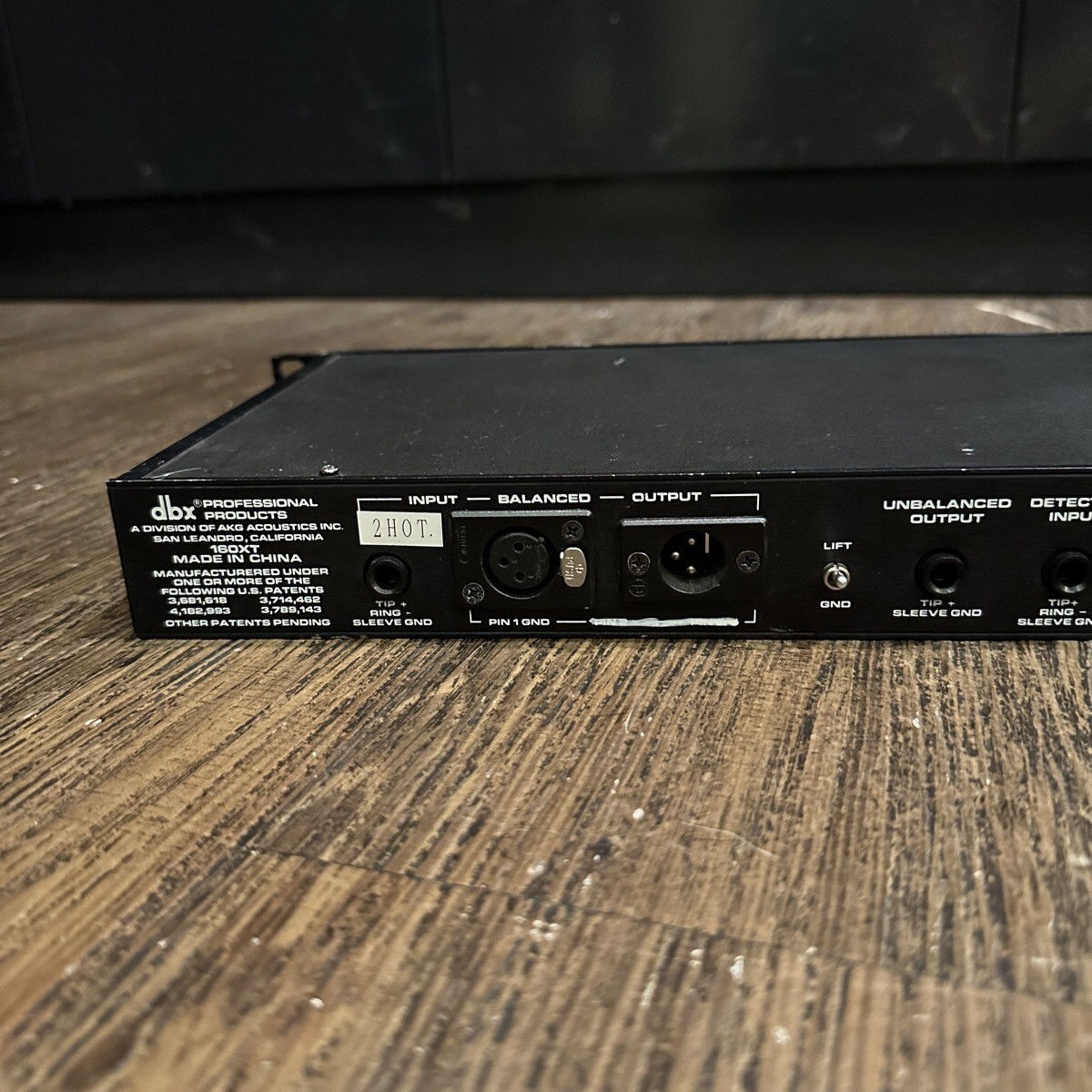DBX 160XT Professional Single Channel Vintage Compressor DBX 160XT Professional Single Channel Vintage Compressor