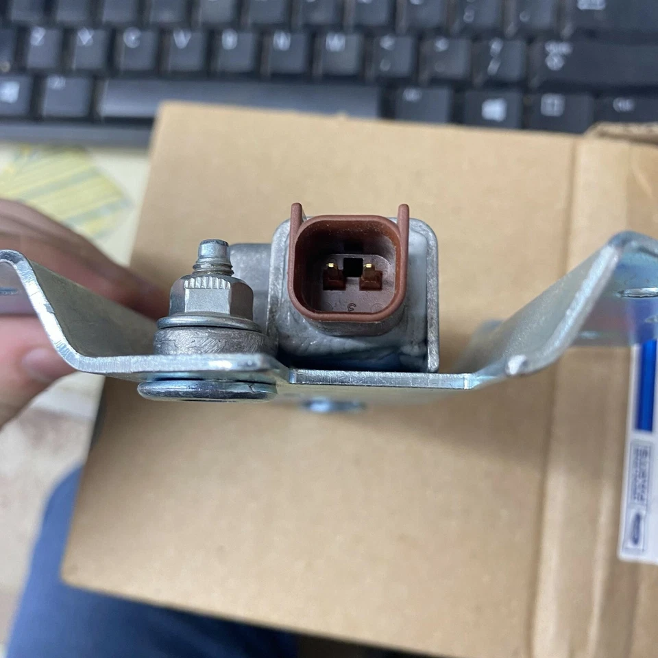 2004-2005 Ford Freestar Mercury Monterey Side Sensor Ford#3F2Z14B345-AA - Image 4 of 4