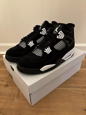 靴 Air Jordan 4 retro BLACK / WHITE Nike Air Jordan 4 Retro White Thunder Black Men's Size 10 NEW