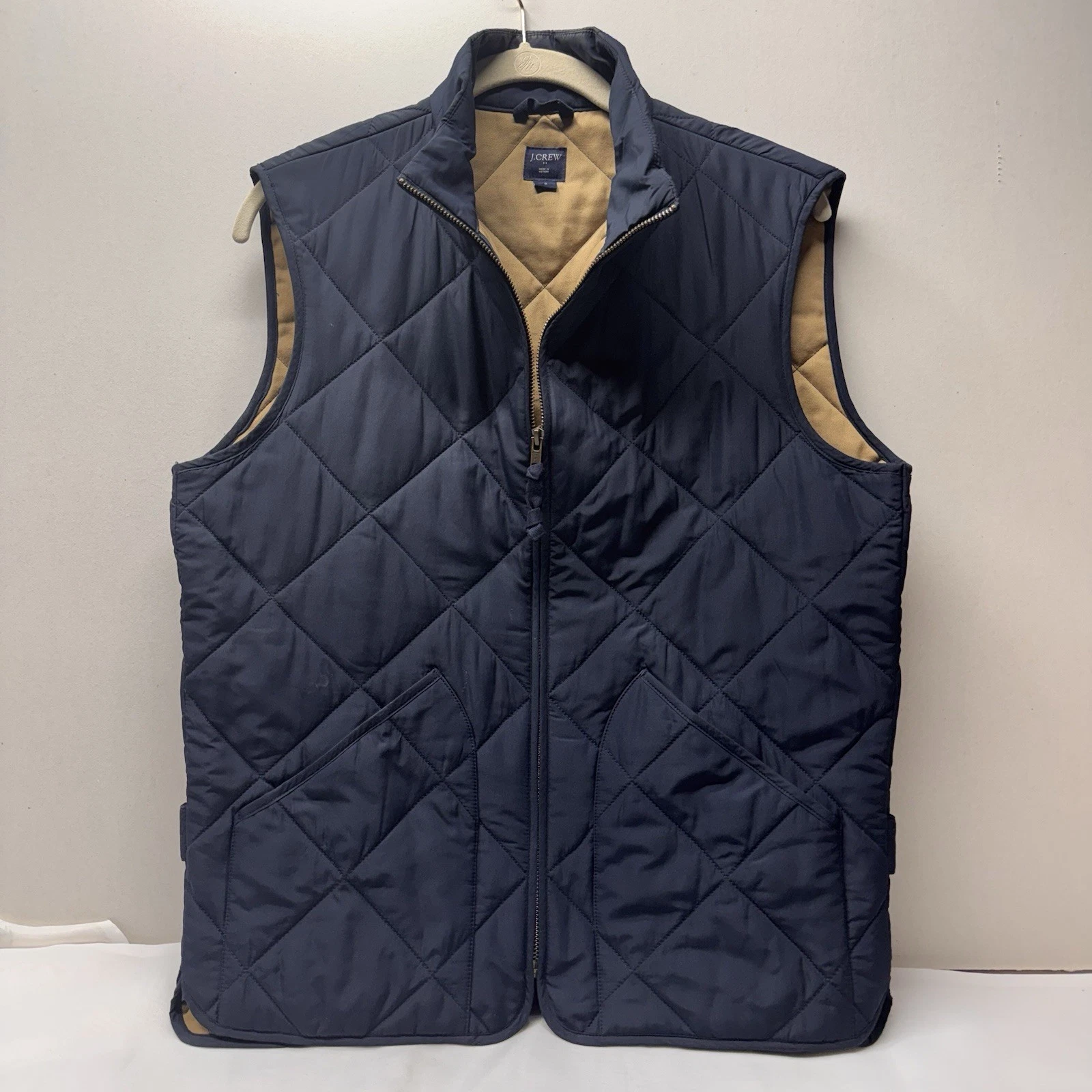 NWT J. Crew Men’s Navy Blue Quilted Vest Authentic Outerwear Lined Size Small