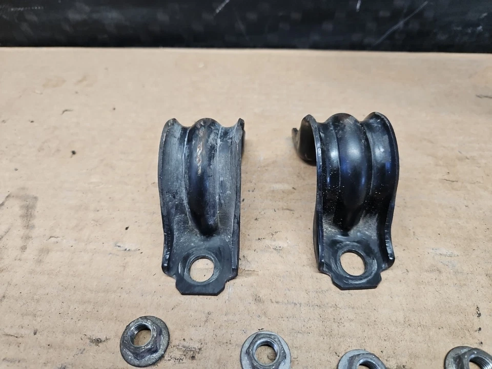 07-25 Soporte de barra estabilizadora delantera Nissan 370z Z Infiniti G35 Sed G37 Q50 54614-AL500 Foto 3 de 4