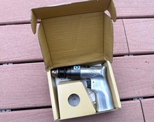 Chicago Pneumatic Cp785 Air Power Drill - 38 Inch Keyed Chuck 2400 Rpm 0.5hp