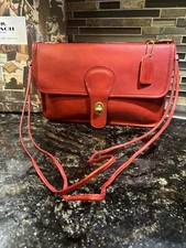 Vintage COACH Double Turnlock Twin Clutch PreCreed Glovetanned Leather 9380 Red