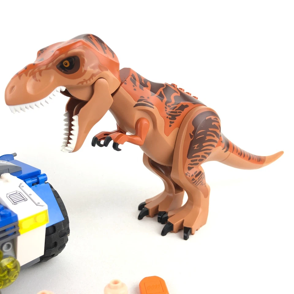 LEGO T-Rex Tracker 75918 Jurassic World - NO Completo Faltan 3 Piezas ¡LEER! Foto 3 de 4