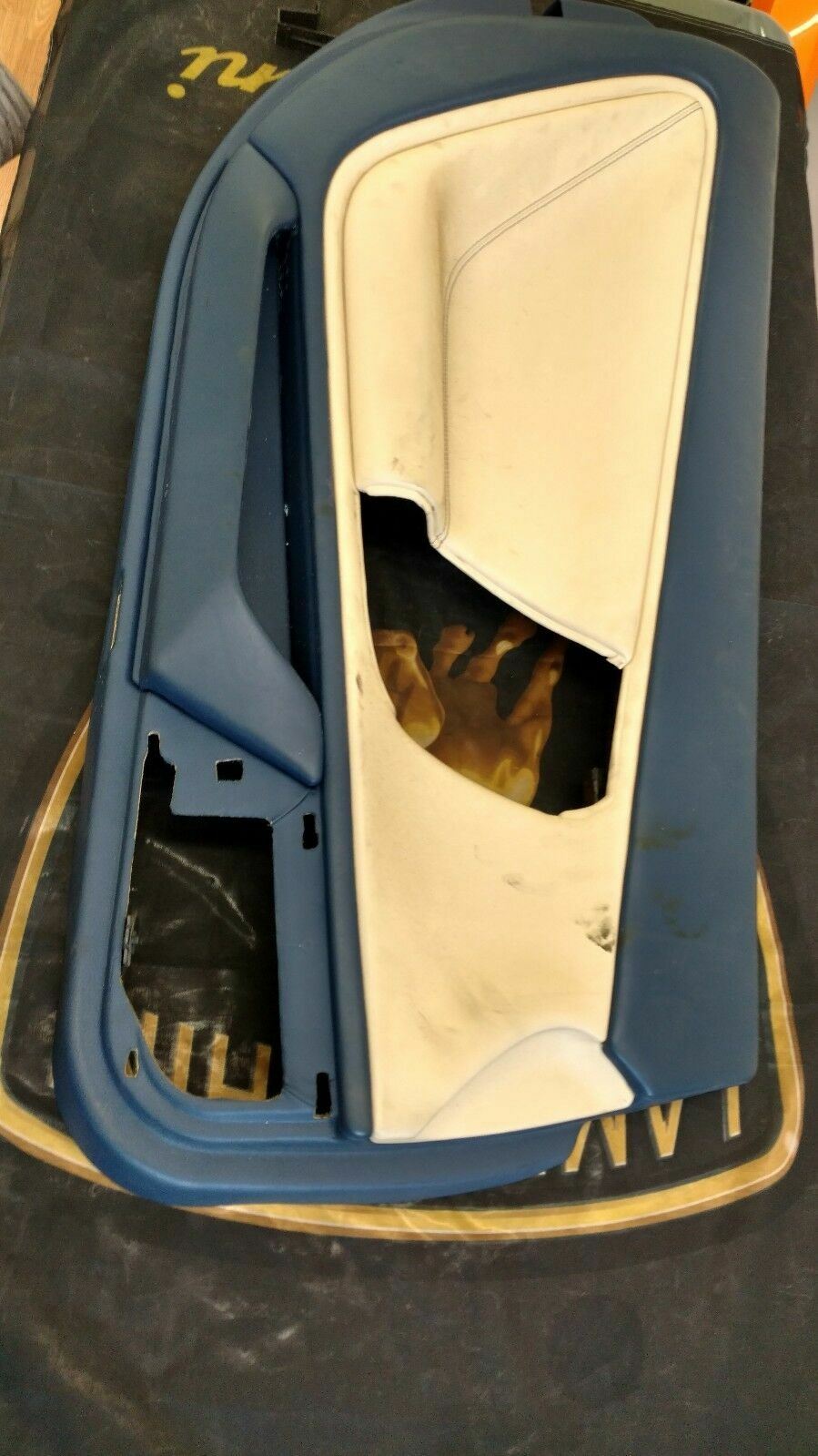 LAMBORGHINI GALLARDO COUPE INTERIOR DRIVER DOOR PANEL OEM 400867117B