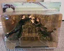 The Matrix Neo vs. Agent Smith 2000 N2 Toys Action Figure Set SEALED 