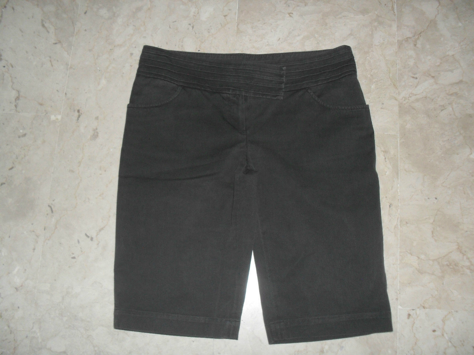 Foto 1 di 9