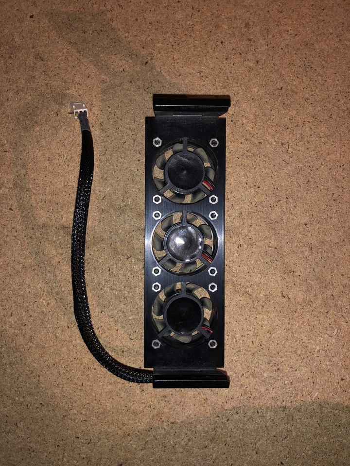 Corsair Dominator Airflow Ram Cooling Fans - Image 4 of 4