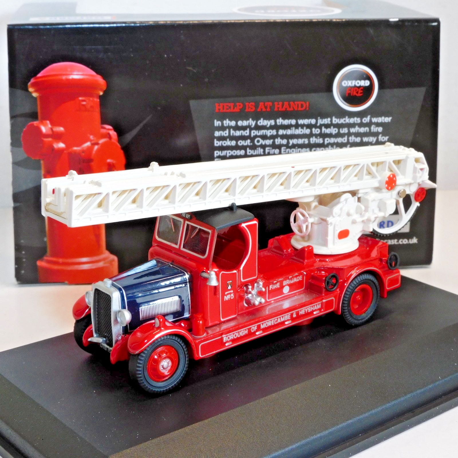 OXFORD DIECAST LEYLAND TLM FIRE ENGINE MORECAMBE & HEYSHAM 1/76 TLM007