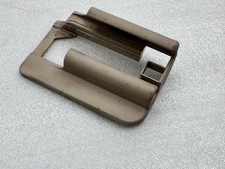 Mercedes-Benz S W222 Verkleidung Laufschiene Sitzschiene Beifahrersitz AAI37923 Mercedes-Benz S W222 Verkleidung Laufschiene Sitzschiene Beifahrersitz AAI37923