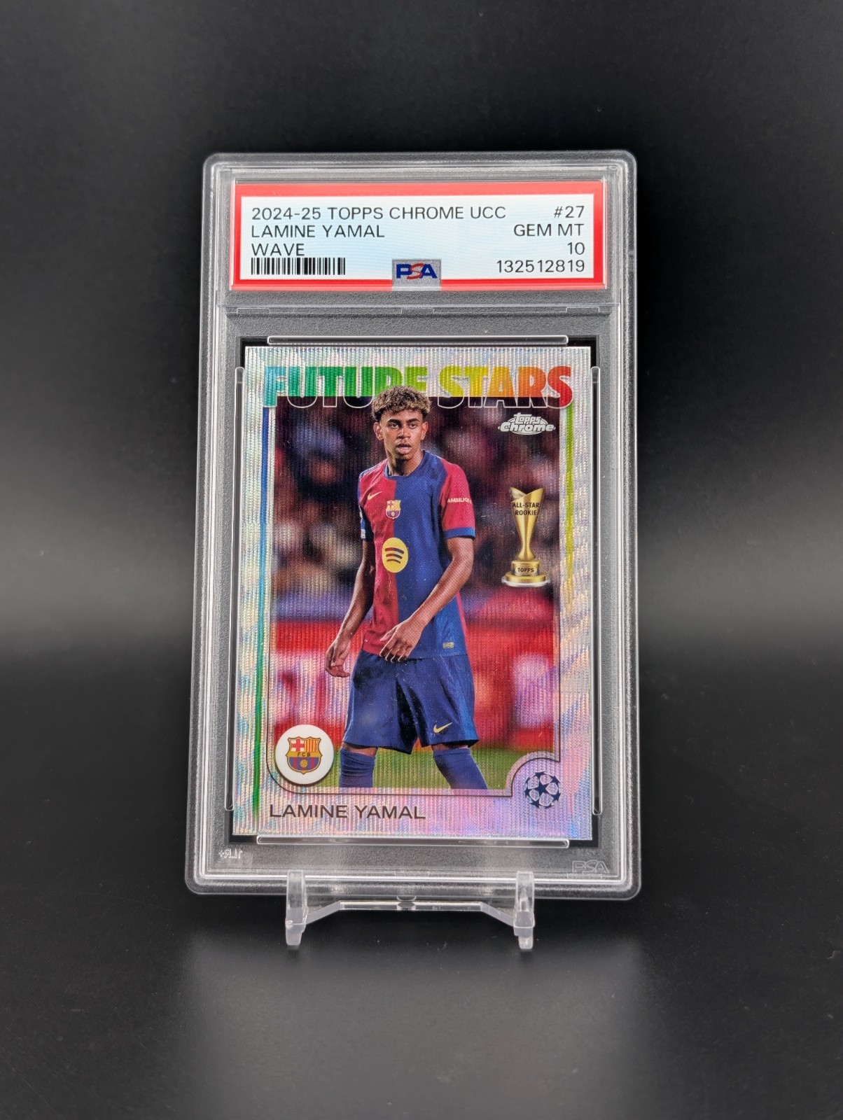Lamine Yamal 2024-25 Topps Chrome UCC #27 Wave Refractor - PSA 10